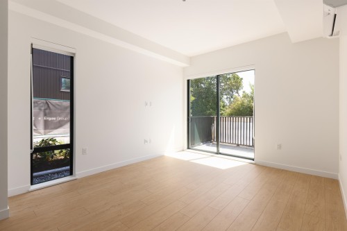 2407 Grandview Highway N, Vancouver, BC - Indoor Photo Showing Other Room