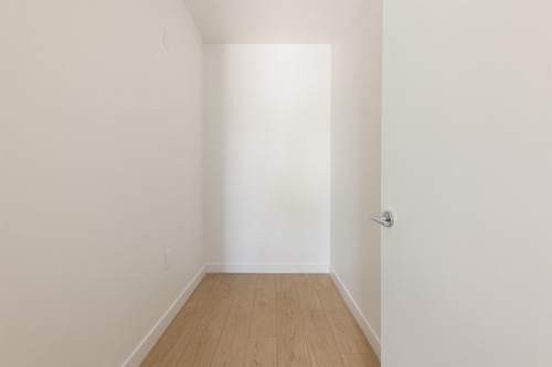 2407 Grandview Highway N, Vancouver, BC - Indoor Photo Showing Other Room