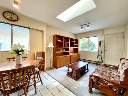 937 18Th Avenue W, Vancouver, BC - Indoor Photo Showing Dining Room