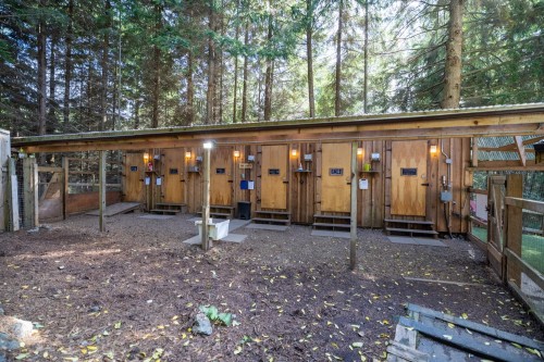 1302 Adams Road, Bowen Island, BC - Outdoor