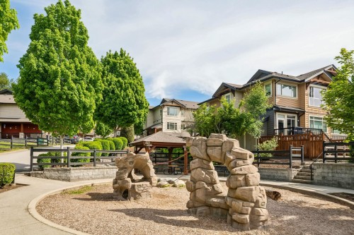 152-11305 240 Street, Maple Ridge, BC - Outdoor