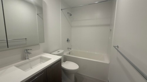 146-1310 Mitchell Street, Coquitlam, BC - Indoor Photo Showing Bathroom