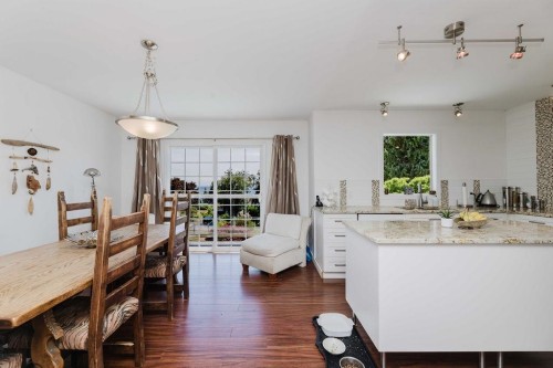 6505 Meier Road, Sechelt, BC - Indoor