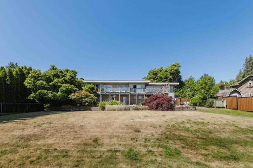 6505 Meier Road, Sechelt, BC - Outdoor