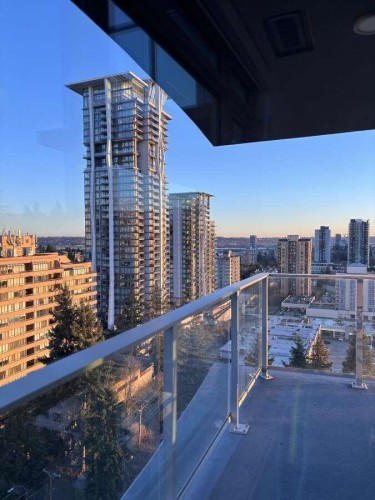1307-518 Whiting Way, Coquitlam, BC - Outdoor With View