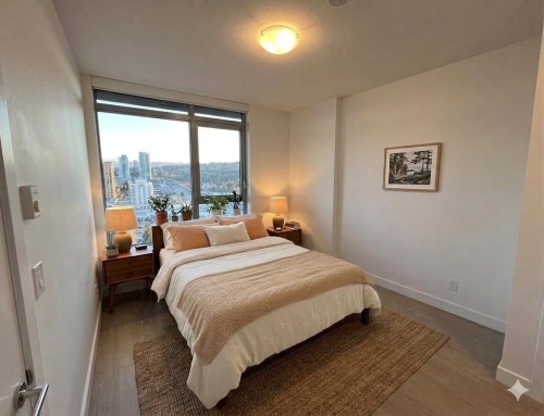 1307-518 Whiting Way, Coquitlam, BC - Indoor Photo Showing Bedroom