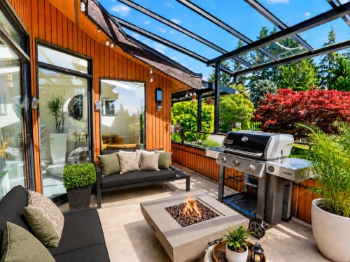 2940 Dresden Way, North Vancouver, BC - Outdoor With Deck Patio Veranda With Exterior