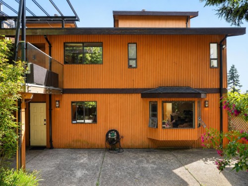 2940 Dresden Way, North Vancouver, BC - Outdoor With Exterior
