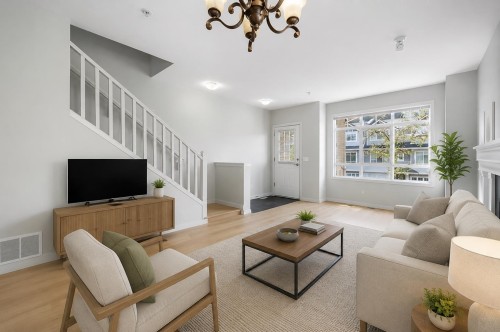 3265 Clermont Mews, Vancouver, BC - Indoor Photo Showing Living Room