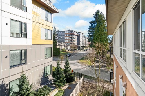 412-611 Regan Avenue, Coquitlam, BC - Outdoor With Exterior