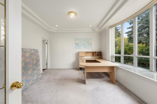 7471 Ledway Road, Richmond, BC - Indoor