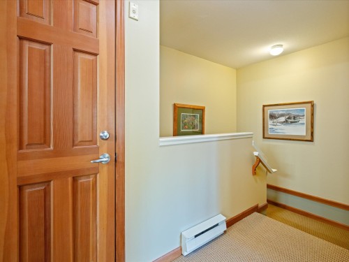 117-4355 Northlands Boulevard, Whistler, BC - Indoor Photo Showing Other Room