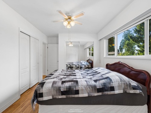 1341 Barberry Drive, Port Coquitlam, BC - Indoor Photo Showing Bedroom