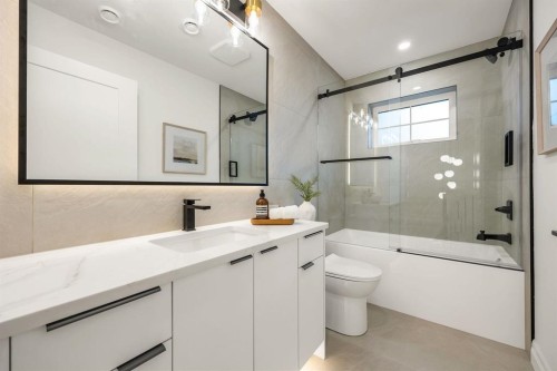 2153 20Th Avenue E, Vancouver, BC - Indoor Photo Showing Bathroom