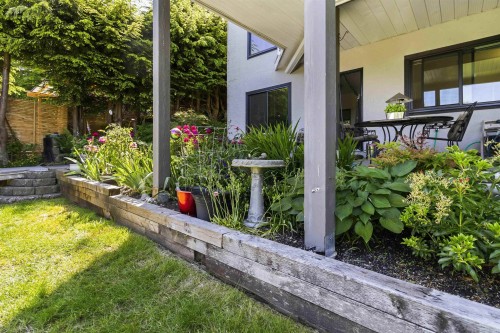 212 Sea Avenue N, Burnaby, BC - Outdoor With Deck Patio Veranda