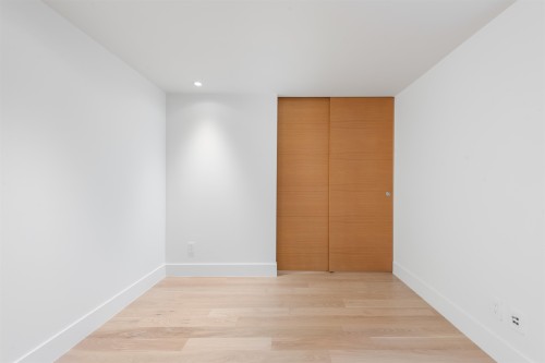 2301-667 Howe Street, Vancouver, BC - Indoor Photo Showing Other Room