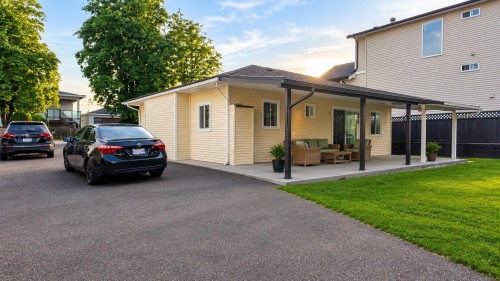309 Johnston Street  New Westminster, BC V3M 5H4