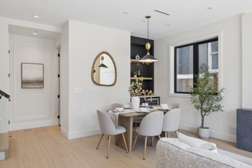 1-2815 Trinity Street, Vancouver, BC - Indoor Photo Showing Dining Room