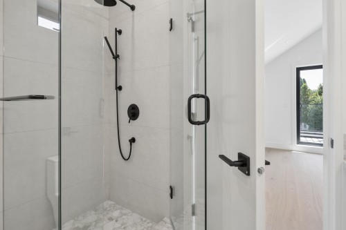1-2815 Trinity Street, Vancouver, BC - Indoor Photo Showing Other Room