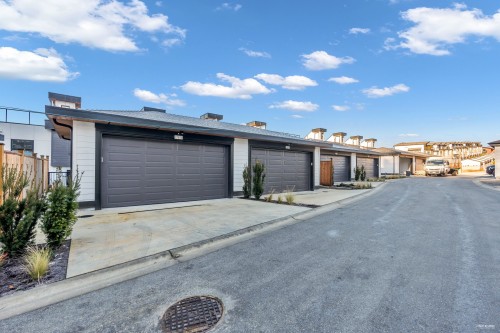 13618 232St Street, Maple Ridge, BC - Outdoor