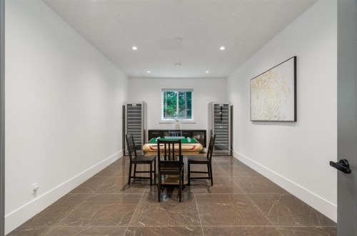 7490 No. 4 Road, Richmond, BC - Indoor Photo Showing Dining Room