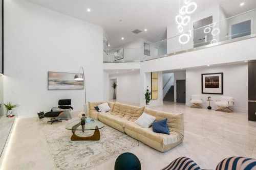 7490 No. 4 Road, Richmond, BC - Indoor