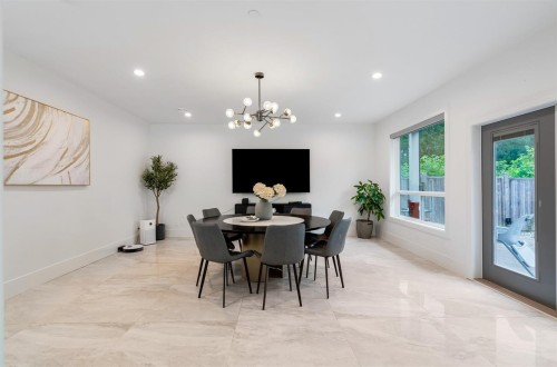 7490 No. 4 Road, Richmond, BC - Indoor Photo Showing Dining Room