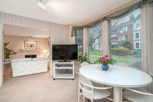 108-1675 Augusta Avenue, Burnaby, BC - Indoor