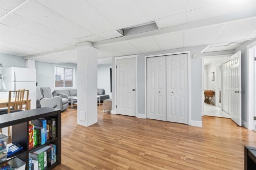 1760 Pekrul Place, Port Coquitlam, BC - Indoor Photo Showing Other Room