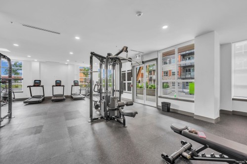 225-12109 223 Street, Maple Ridge, BC - Indoor Photo Showing Gym Room