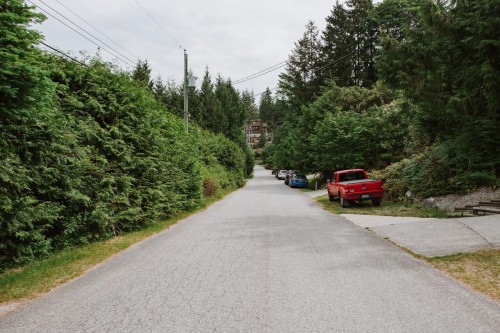 6950 Porpoise Drive, Sechelt, BC - Outdoor