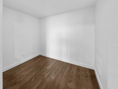8XX-8131 Nunavut Lane , Vancouver, BC V5X 0E2 3