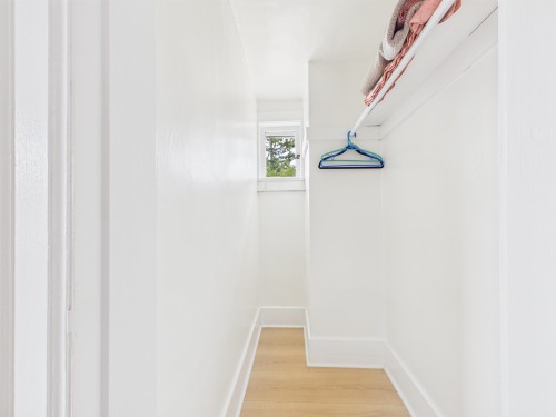 3885 35Th Avenue W, Vancouver, BC - Indoor Photo Showing Other Room