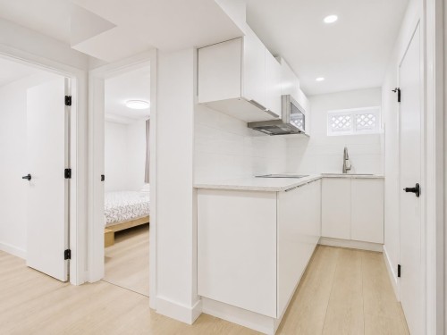 3885 35Th Avenue W, Vancouver, BC - Indoor Photo Showing Other Room
