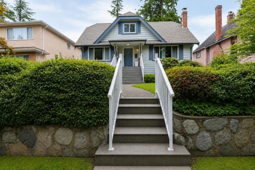 3885 35Th Avenue W, Vancouver, BC - Outdoor With Facade