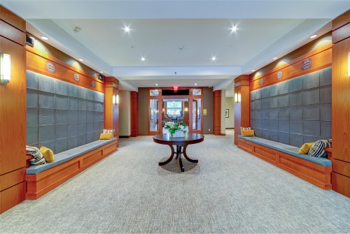 1004-3100 Windsor Gate, Coquitlam, BC - Indoor Photo Showing Other Room