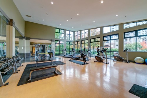 1004-3100 Windsor Gate, Coquitlam, BC - Indoor Photo Showing Gym Room