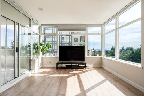 501-9298 University Crescent, Burnaby, BC 