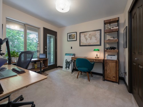 5836 Marine Way, Sechelt, BC - Indoor Photo Showing Office