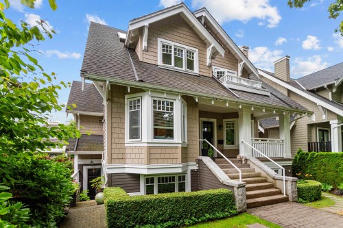 2416 8Th Avenue W, Vancouver, BC - Outdoor With Deck Patio Veranda