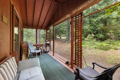 9540 Pemberton Portage Road, Pemberton, BC -  With Exterior