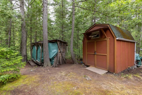 9540 Pemberton Portage Road, Pemberton, BC - Outdoor