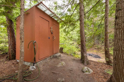 9540 Pemberton Portage Road, Pemberton, BC - Outdoor