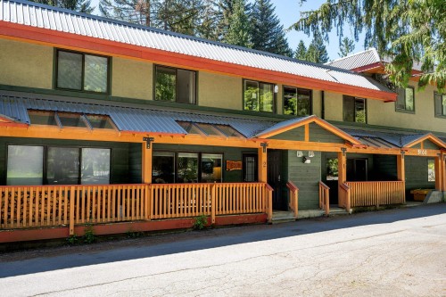 2-8100 Alpine Way, Whistler, BC - Outdoor