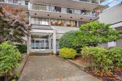 303-150 15th Street E North Vancouver, BC V7L 4N9