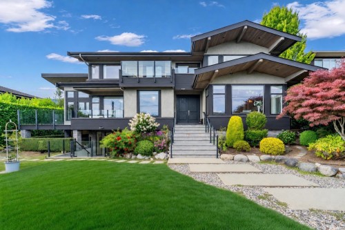 1139 Esquimalt Avenue, West Vancouver, BC - Outdoor With Balcony