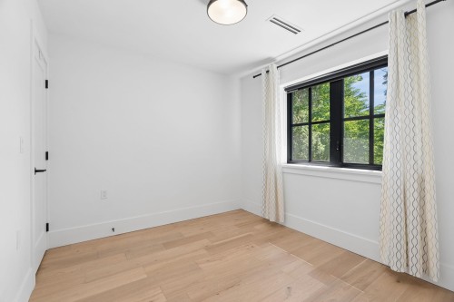 3363 15Th Avenue W, Vancouver, BC - Indoor Photo Showing Other Room