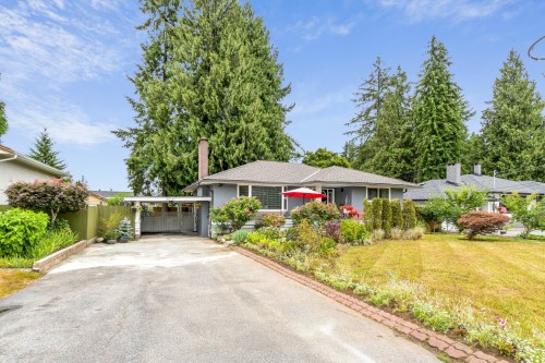 21727 Ridgeway Crescent, Maple Ridge, BC - Outdoor