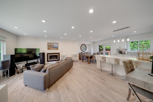 1047 Spar Drive, Coquitlam, BC - Indoor