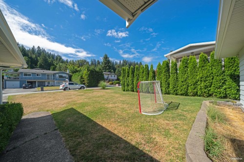 1047 Spar Drive, Coquitlam, BC - Outdoor